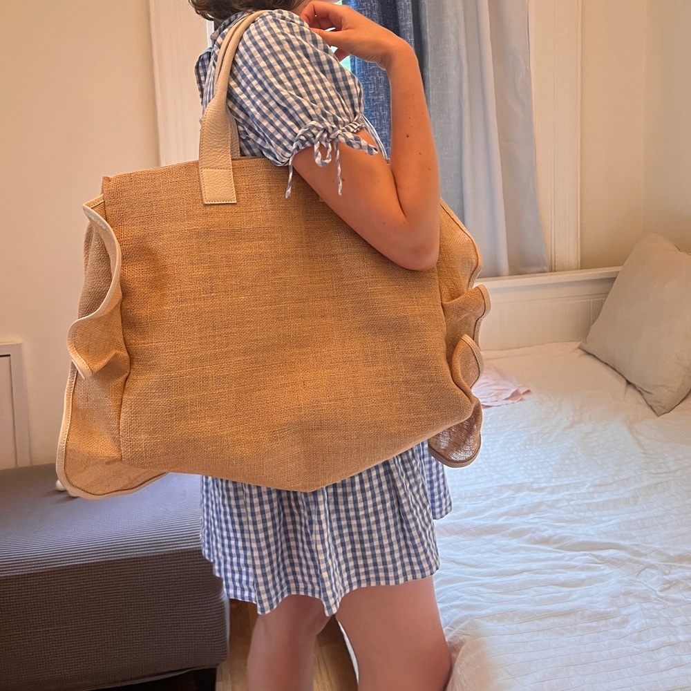 Gorgeous Brand New Made in Italy Maxi Juta & Leather Bag